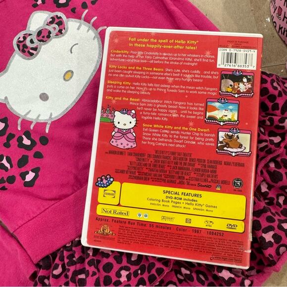 Hello Kitty Becomes a Princess DVD - Pink 5 Episodes - Picture 2 of 6